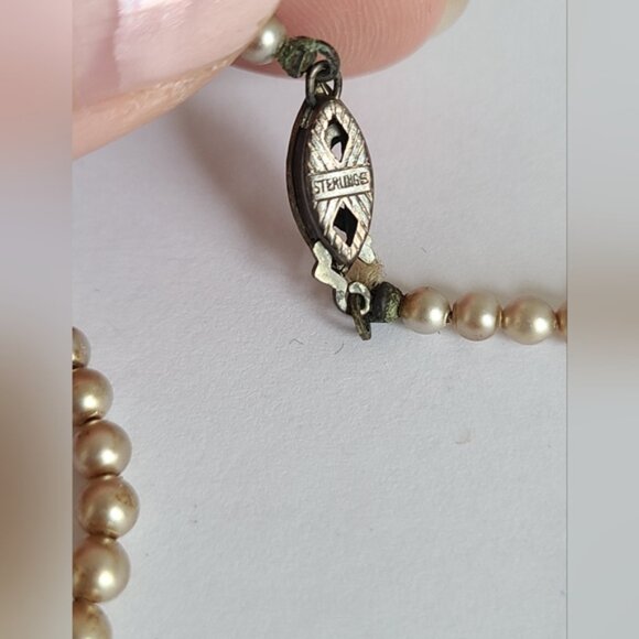 Vintage Sterling Silver Clasp Child Girl Champagne Graduated Pearl Necklace - Picture 9 of 11